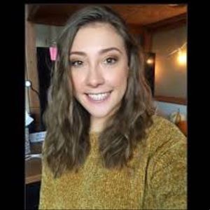 Meet your Posher, Lexi